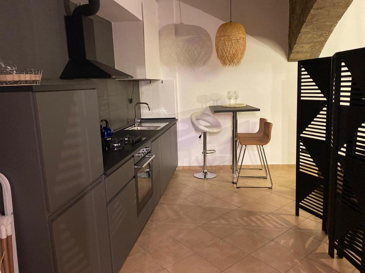 Апартаменти Viterbo Centro Casa Surina Екстер'єр фото